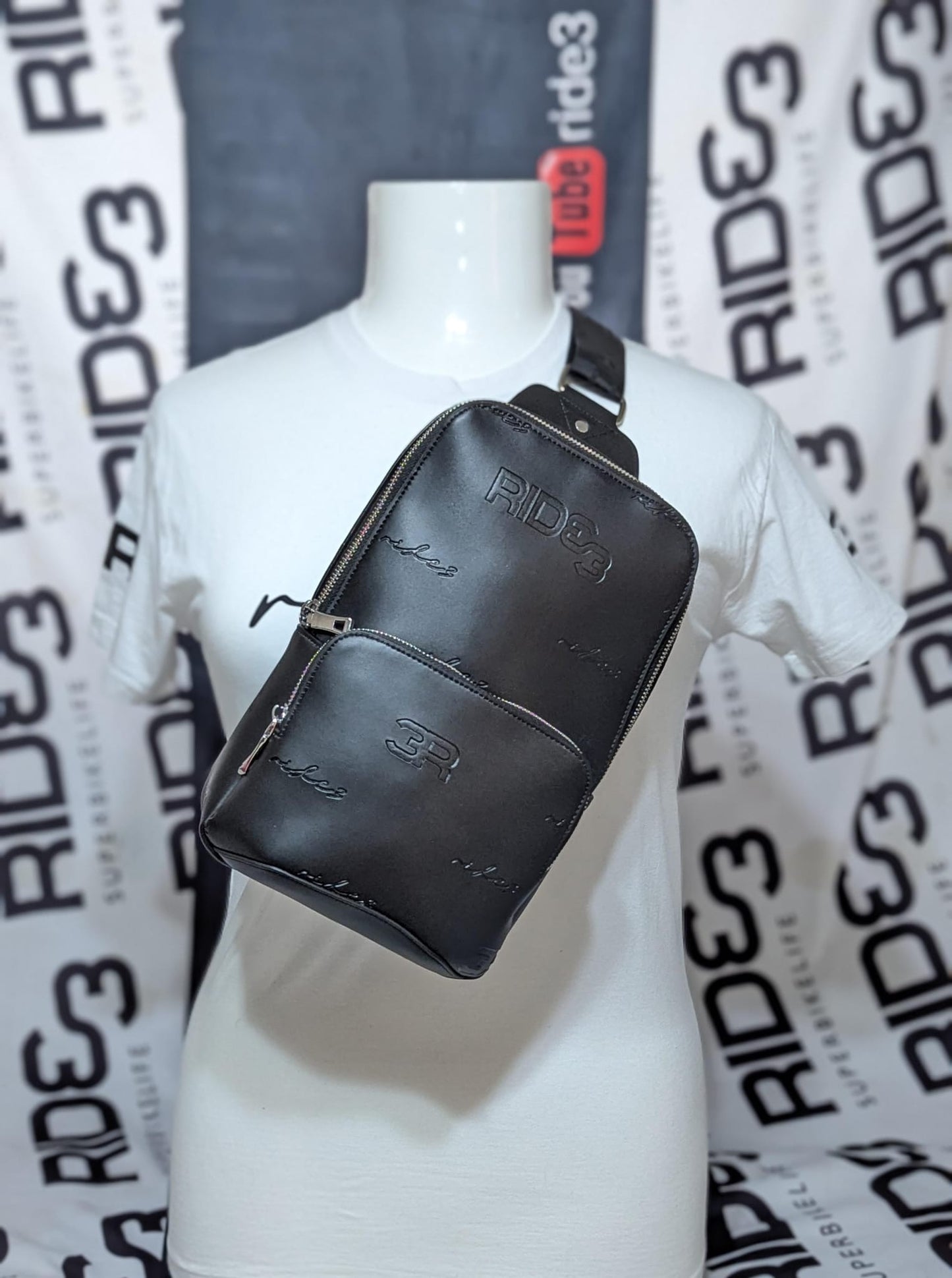 Onyx Crossbody Bag