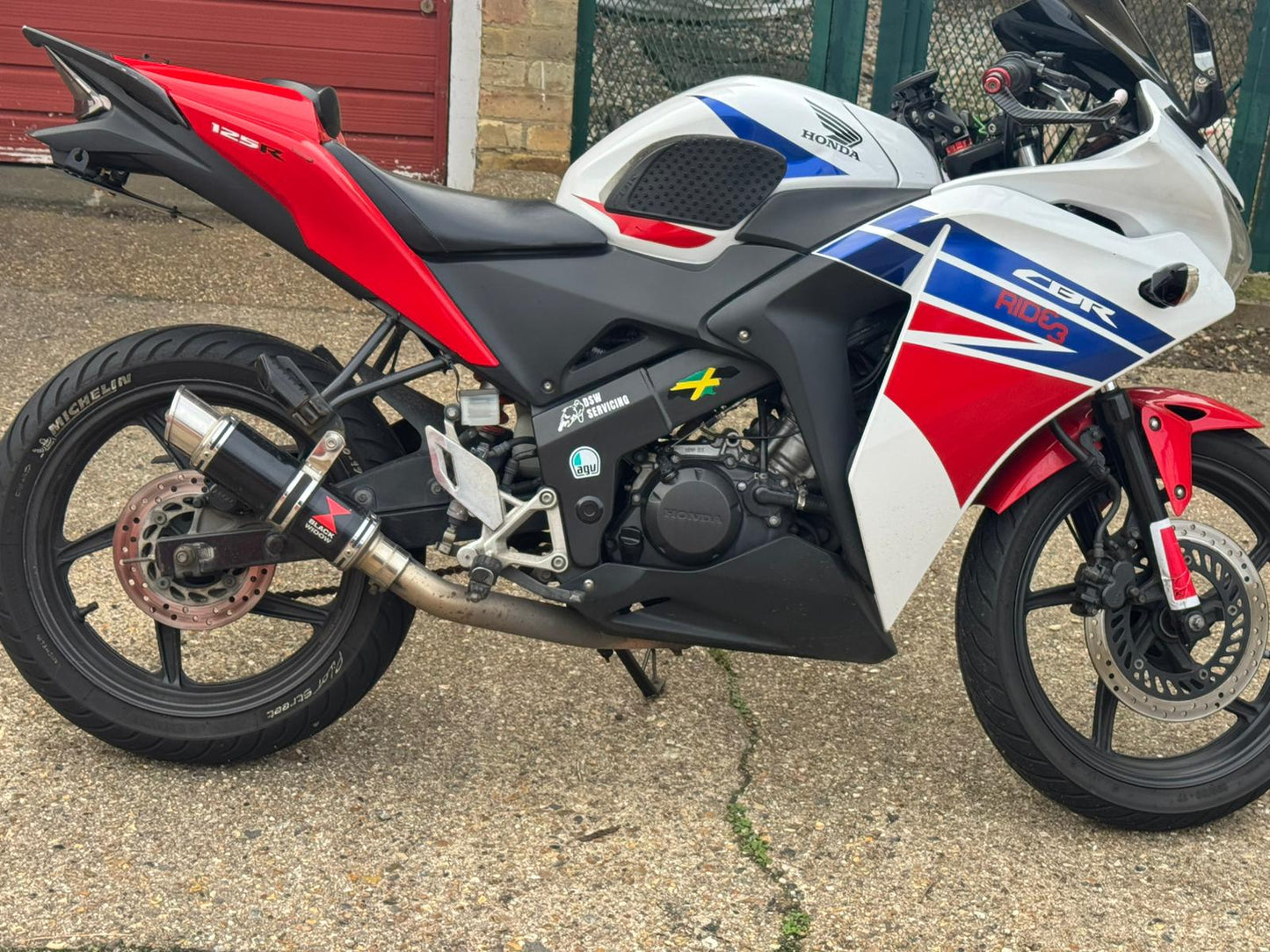 2017 Honda CBR125R